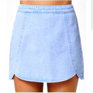 SOLD EUC PacSun Scalloped Denim Skirt